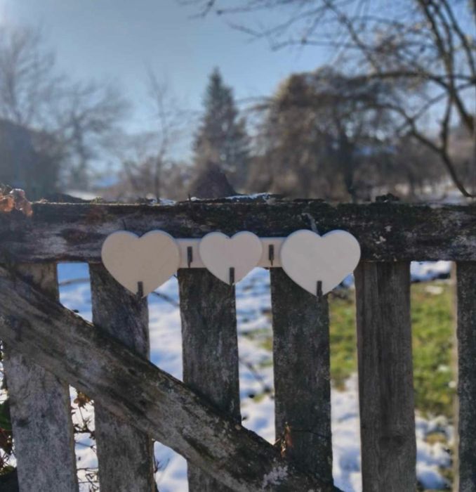 Ръчно изработеви дървени изделия с пирография