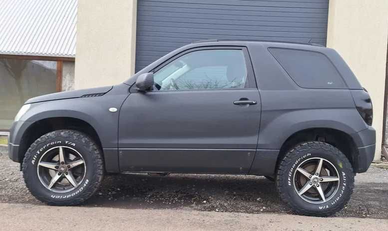 Suzuki Grand Vitara schimb Mazda mx30 sau bateriii fotovoltaice