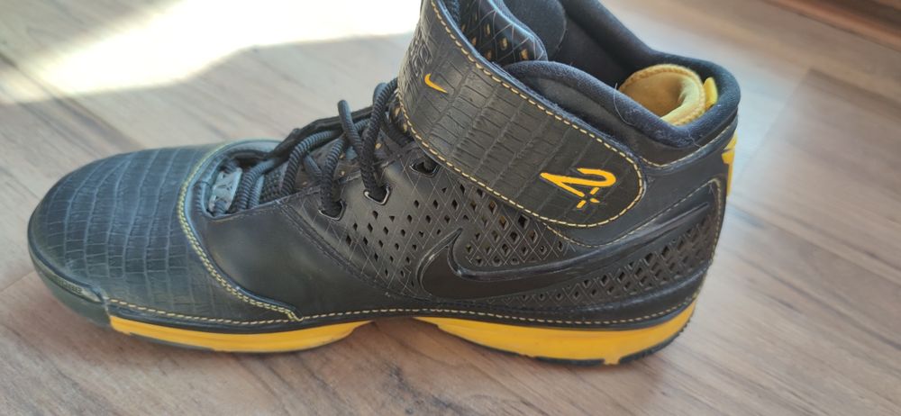 Nike Zoom Kobe 2 'Carpe Diem'