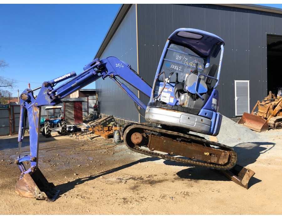 Экскаватор. Услуги мини-экскаватора.  Любые  виды работ