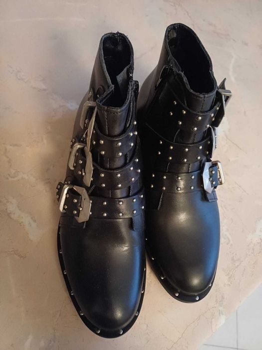 Боти 37 номер, черни