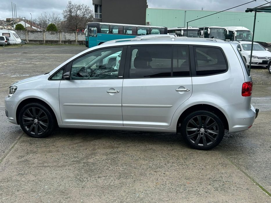 VW Touran, 2.0 TDI, 140 к.с, 2012 г