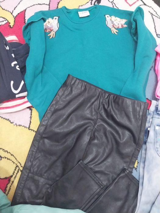 Продам вещи всё  за 4000 тг срочно