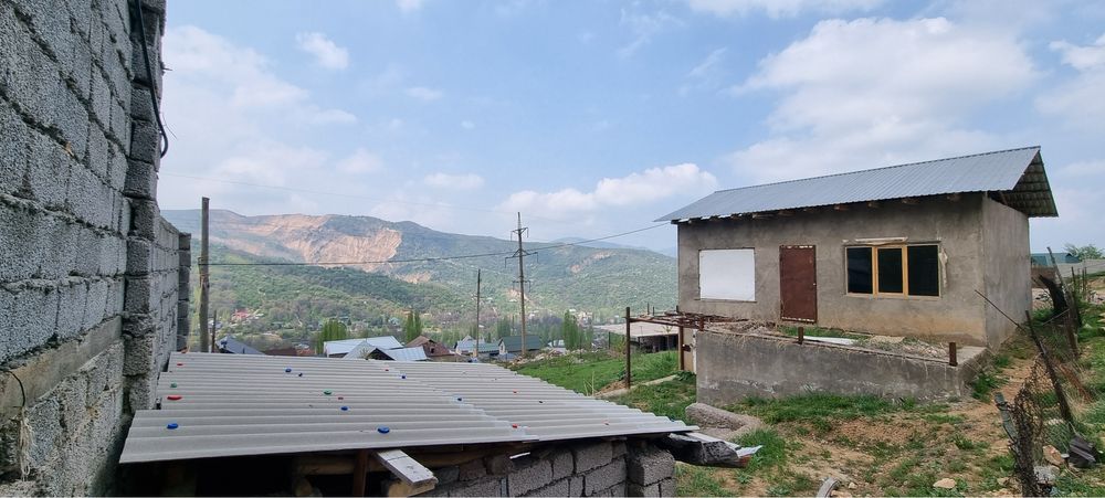 Chimyonda uy sotiladi