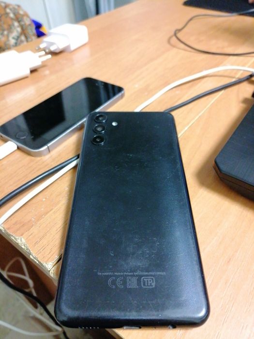 Samsung A04S смартфон