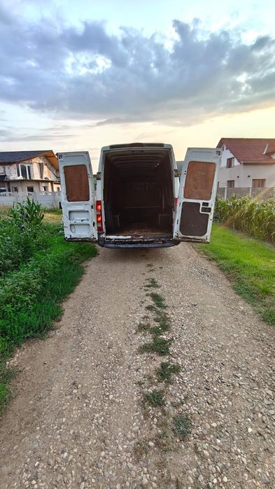 Vând iveco daily 35s14