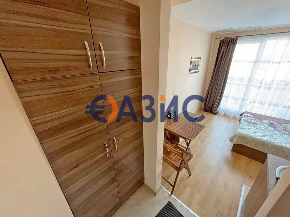 Продава се Едностаен апартамент в к.к. Слънчев бряг - 30 кв.м за 1467 €/кв.м - Снимка #6