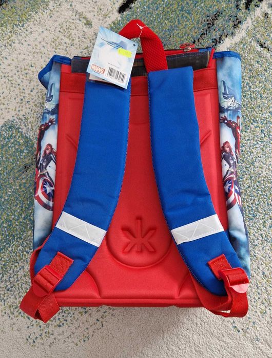 Ghiozdan ergonomic 16.5" inch Avengers pentru scoala