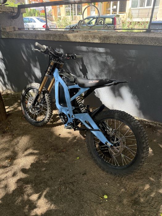 Surron lbx road legal 2025 от представителството  в гаранция на 1200км