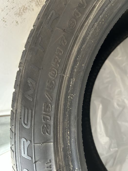 Шына бу 215/50 Р17