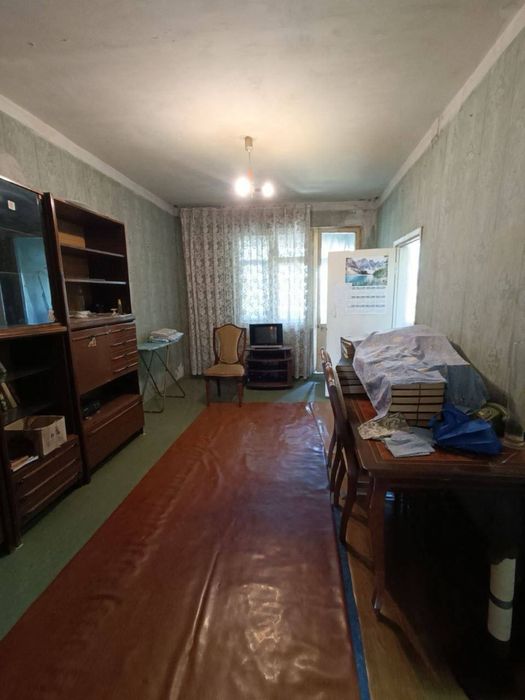 Продается 2-комнатная квартира, массив Феруза, ориентир магазин Олма