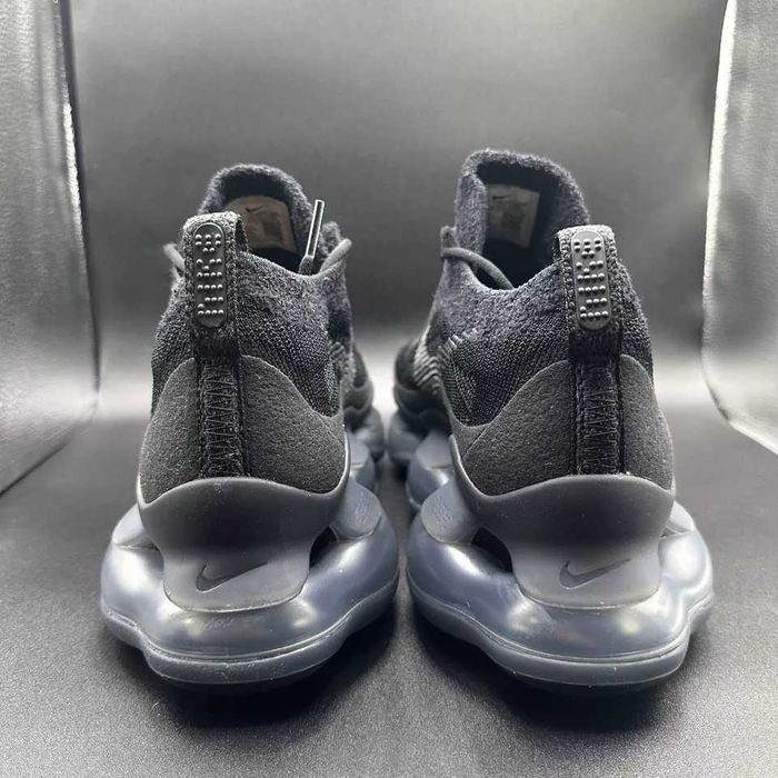 Обувки NIKE / Air Max / Scorpion Flyknit Triple Black 2022 + КУТИЯ