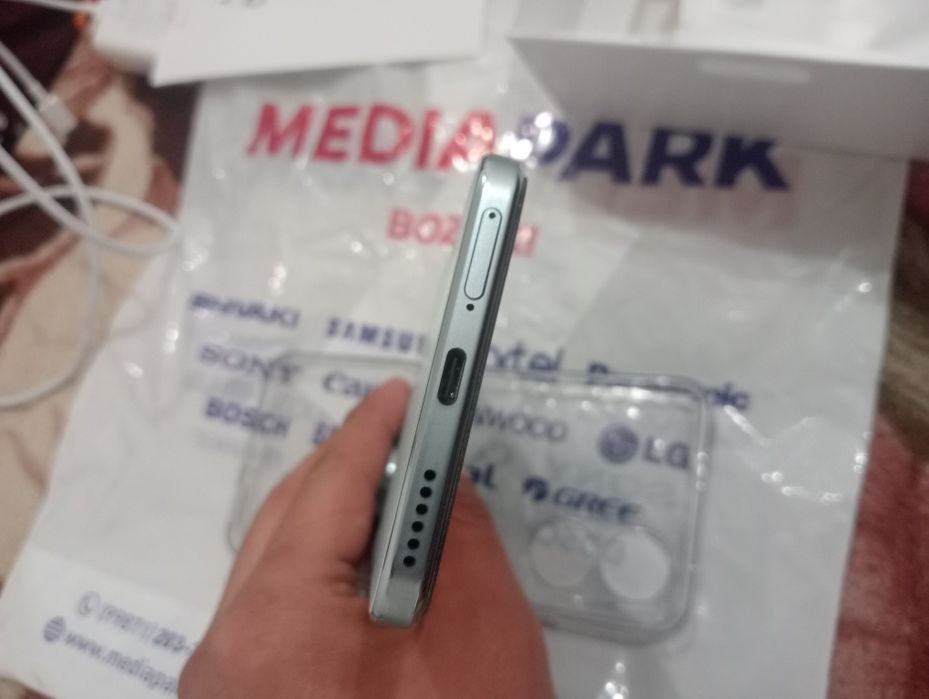 HUAVEI NOVA 10 SE 1 yil garantiyasi bn