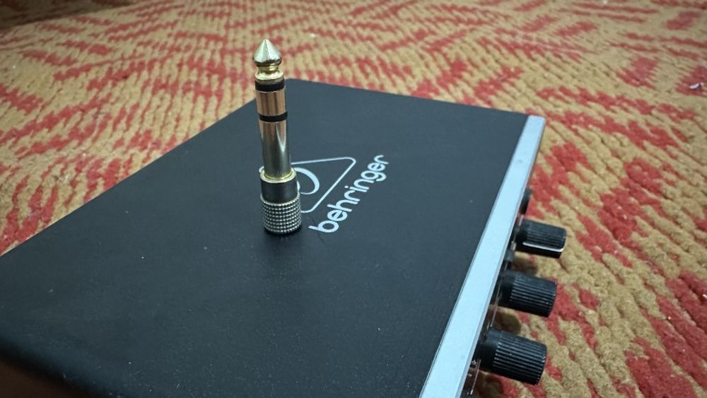 Zvukavoy karta Studio