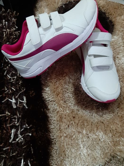 Vând încălțăminte Puma