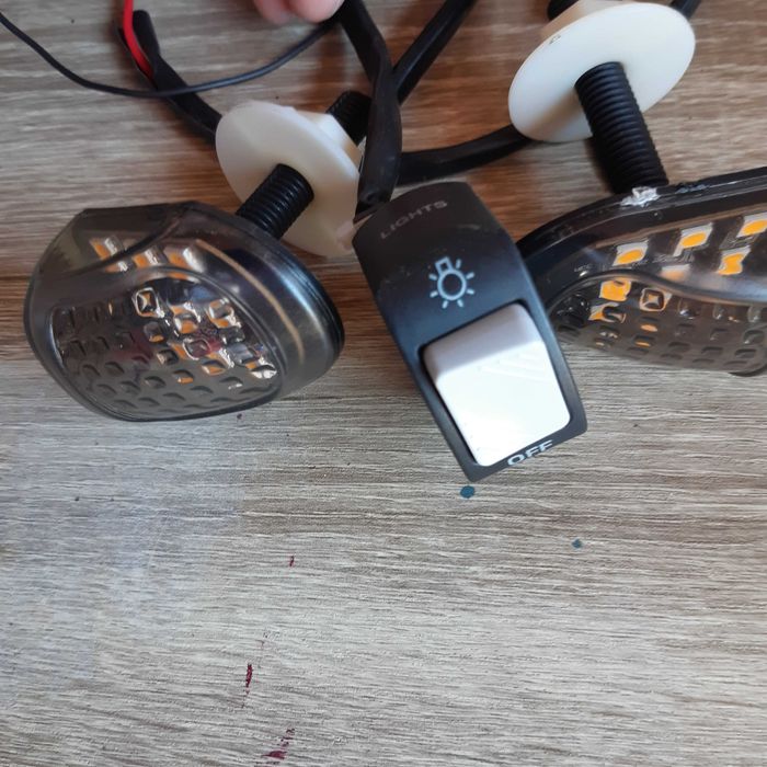 СЕТ  гард протекто кормило и копче ,прекъсвач светлини,  перка