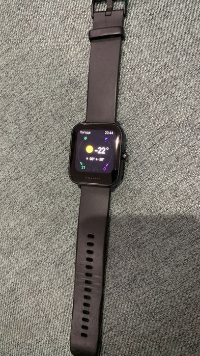 Умные часы Amazfit