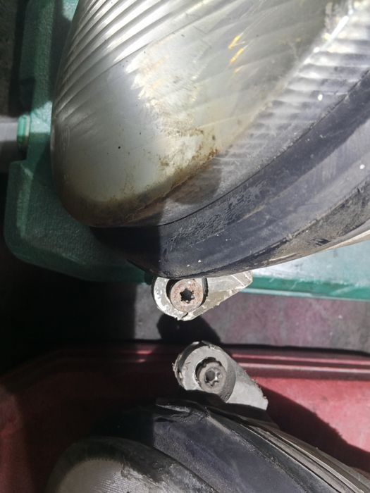 Продам фары на Мерседес W203