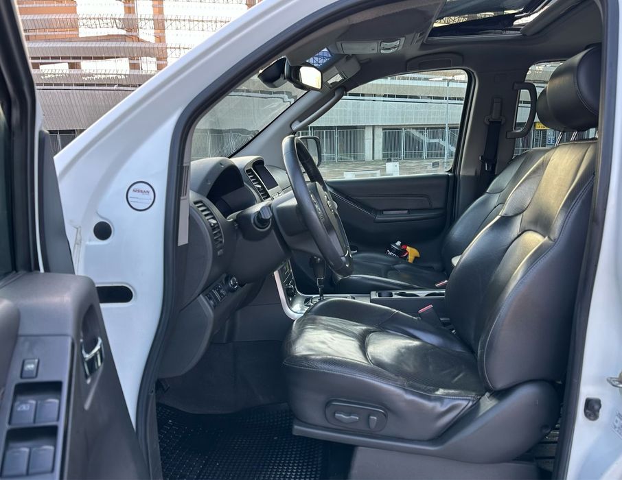 Nissan Navara 3.0 Dci/4x4/Automat/231 cp/