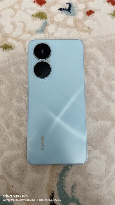 Продам Huawei nova Y73