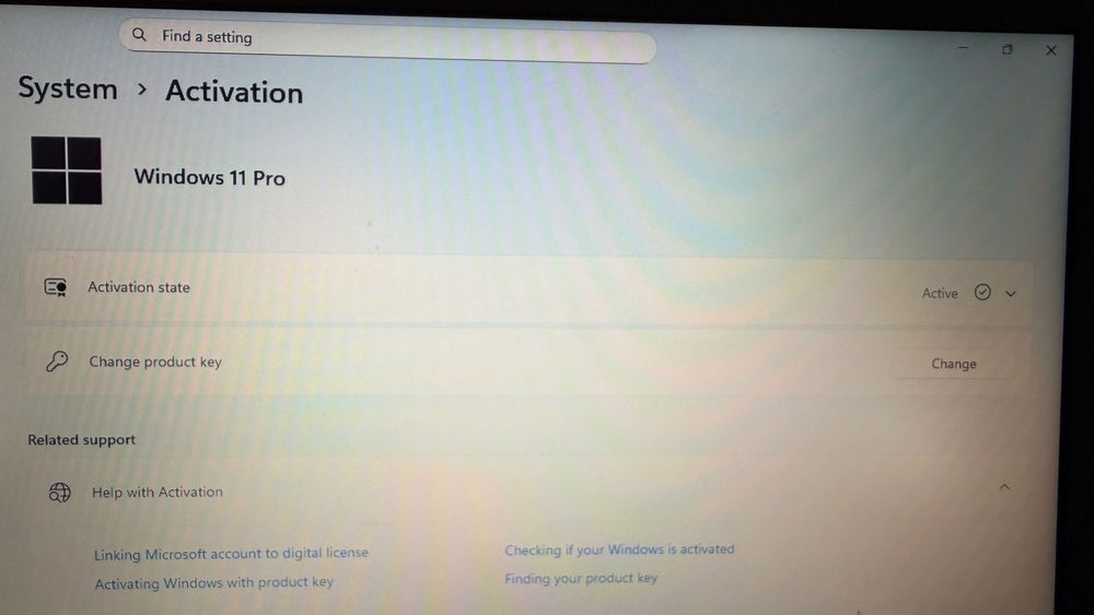 Dell Vostro 15-3568 stare foarte buna cu Win 11 Pro instalat cu licenta conectata la hardware