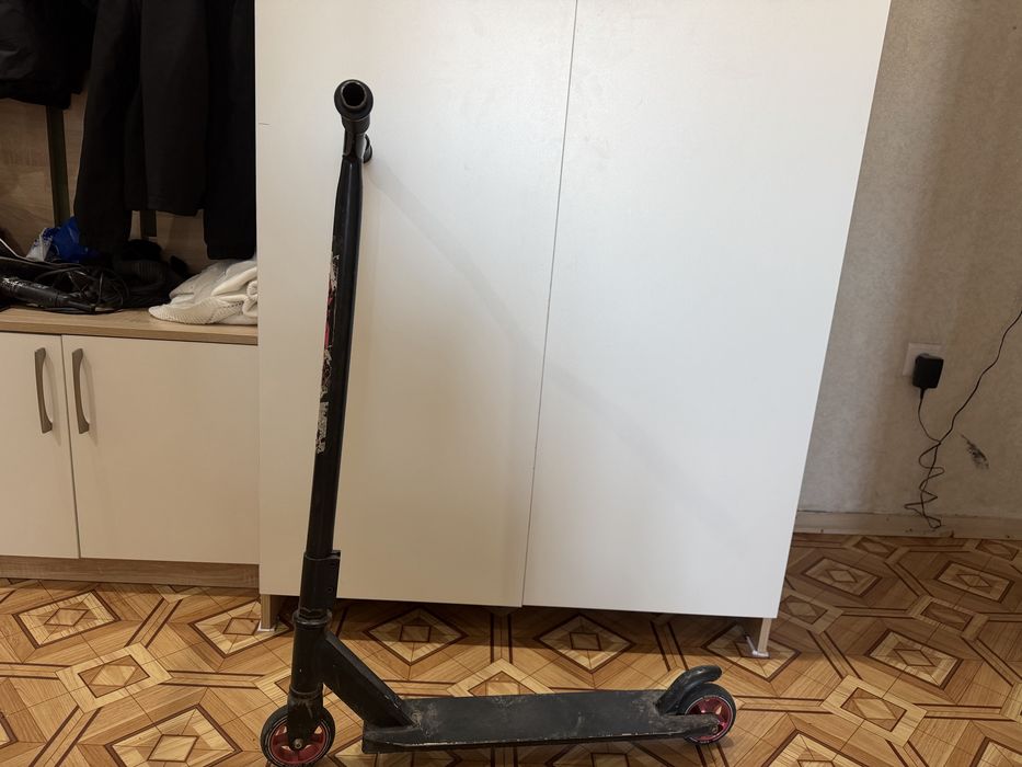 Продам самокат в хорошем состоянии