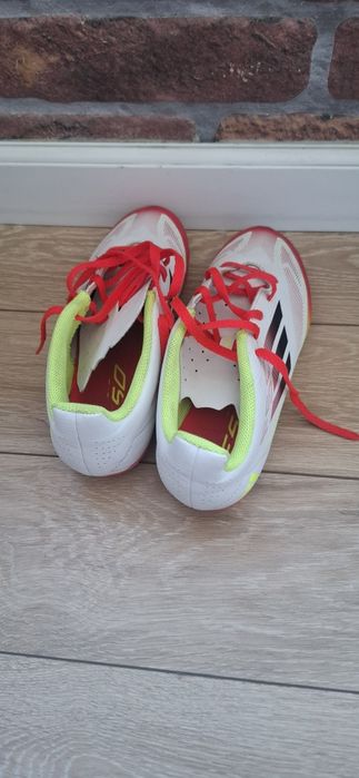 Ghete adidas fotbal copii