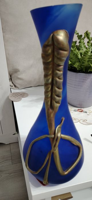 Vaza din sticla cobalt