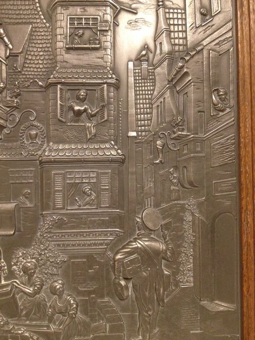 Vintage! Нови! Вечният младоженец и Пощальонът Немски калаени картини.