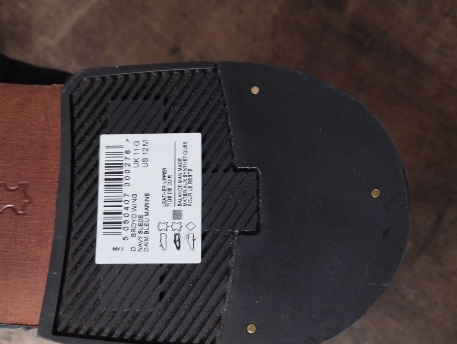 Нови обувки Clarks и Ecco номер 46.