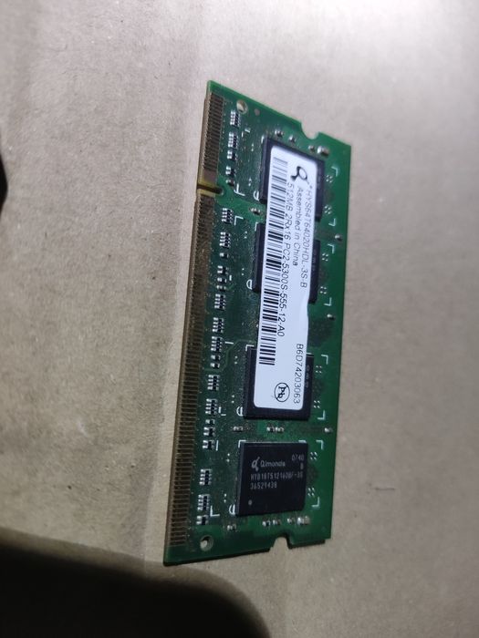 Donez memorie RAM DDR 2 - 512MB