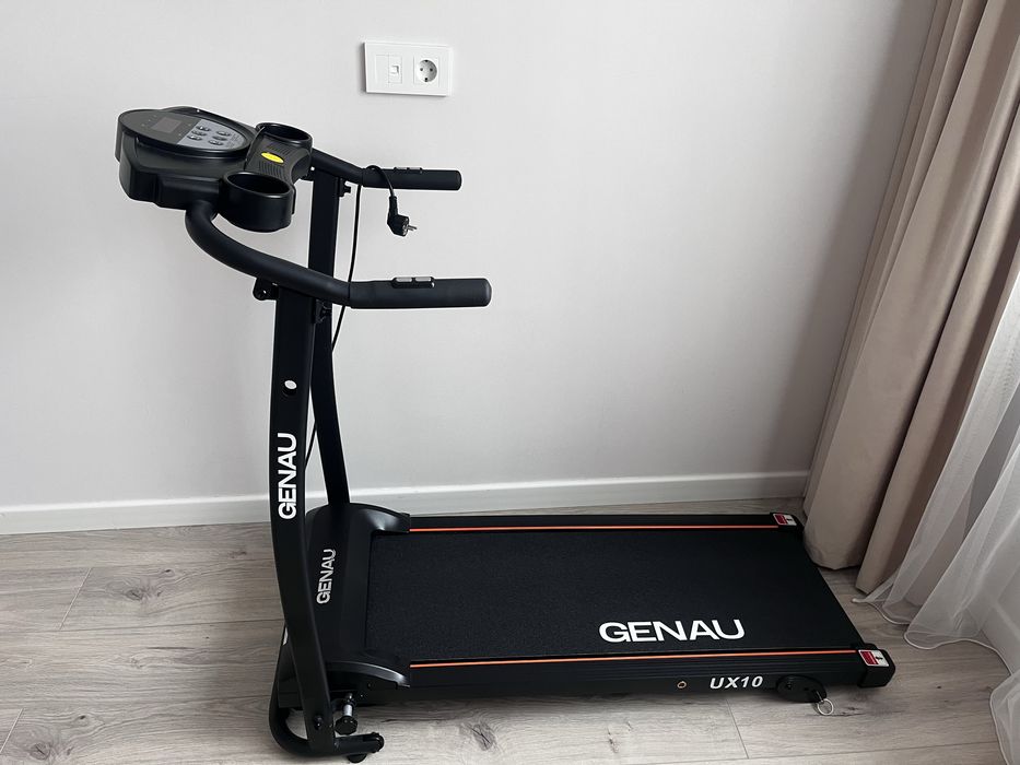 Беговая дорожка Genau