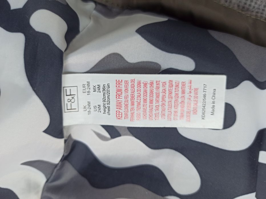Geacă de iarnă băieți F&F, mărime 18-24 luni