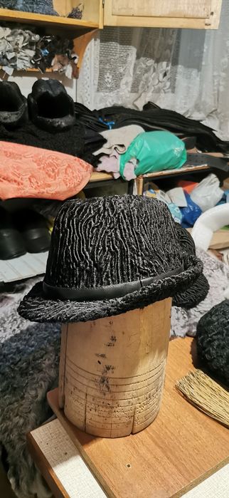 Palarie din blana naturala de miel