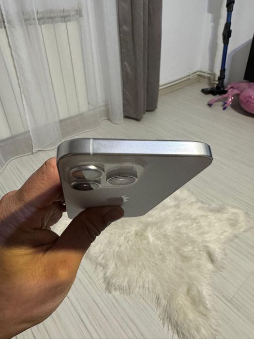 Iphone 15 PRO 128gb impecabil baterie 93%
