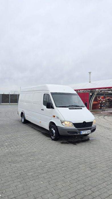 Sprinter 413 pe dublu lung