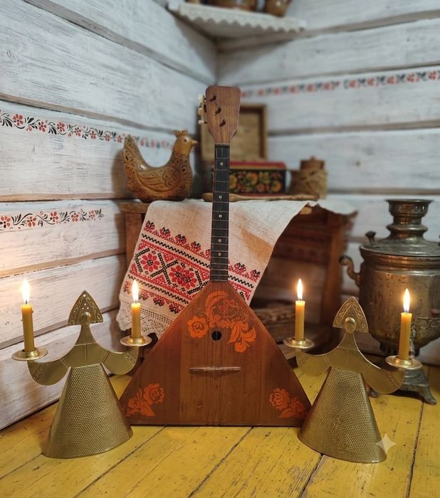 Балалайка советская