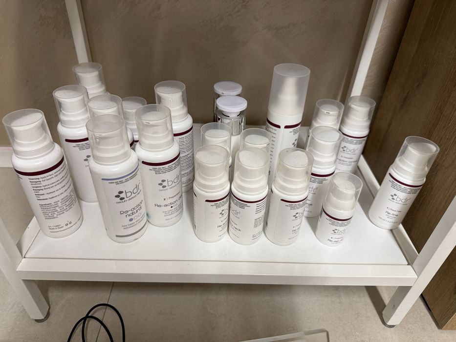 Продавам BDR Micro Needling апарат + козметика