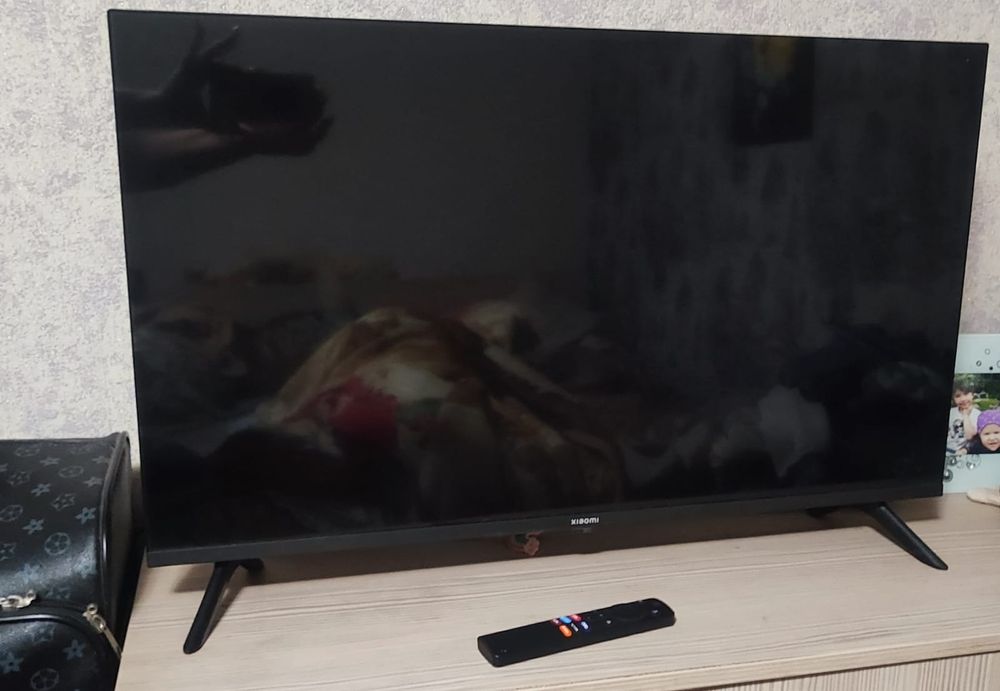 Продам смарт телевизор