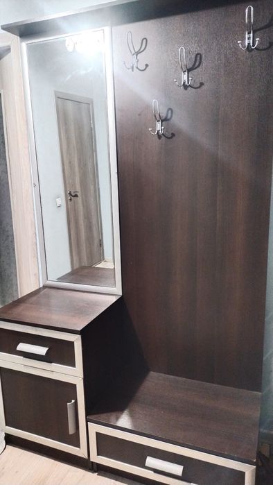 Прихожая (е.анавр.т)