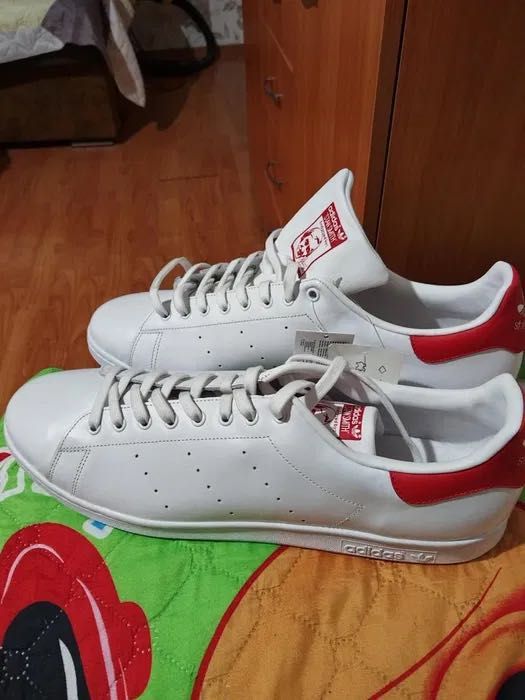 Чисто нови мъжки маратонки Adiddas 55 номер