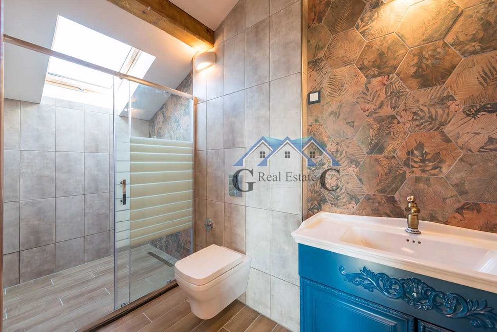 Продава се Къща в с. Приселци, Област Варна - 240 кв.м за 1113 €/кв.м - Снимка #7