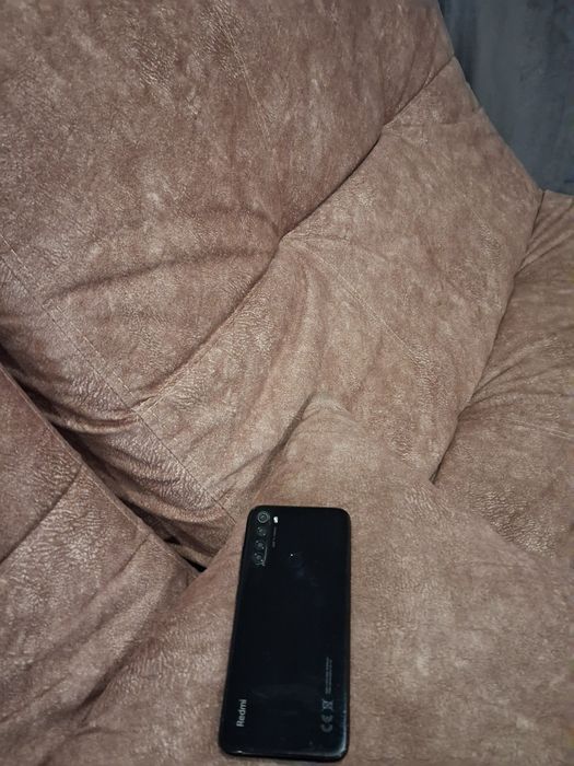 Продам Redmi Note 8
