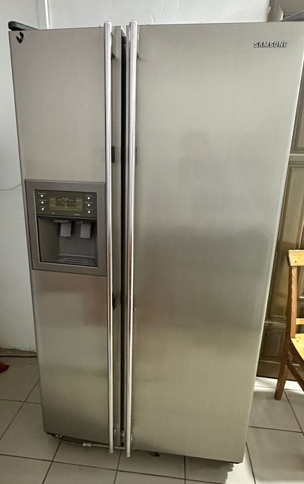 Продам холодильник бу на запчасти