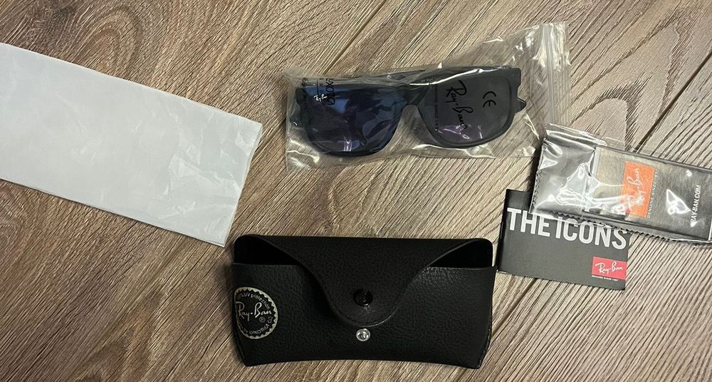 Ochelari de soare, Ray Ban. Noi, cutie+toc