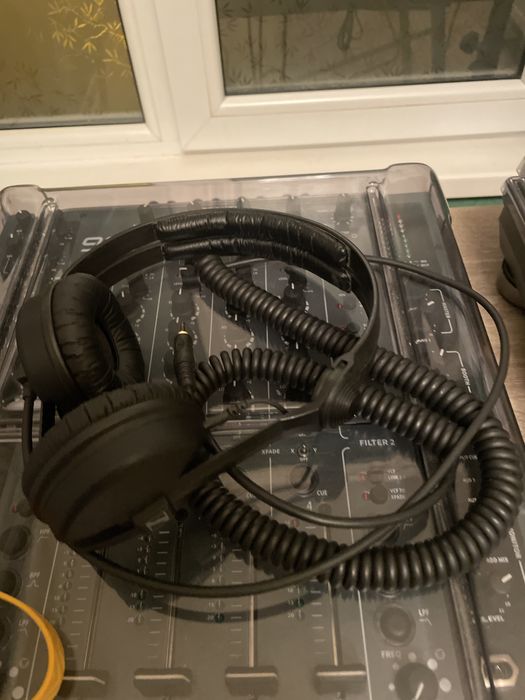 Sennheiser HD25 coiled
