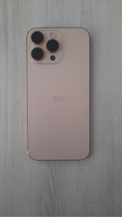 Iphone 16 pro max gold