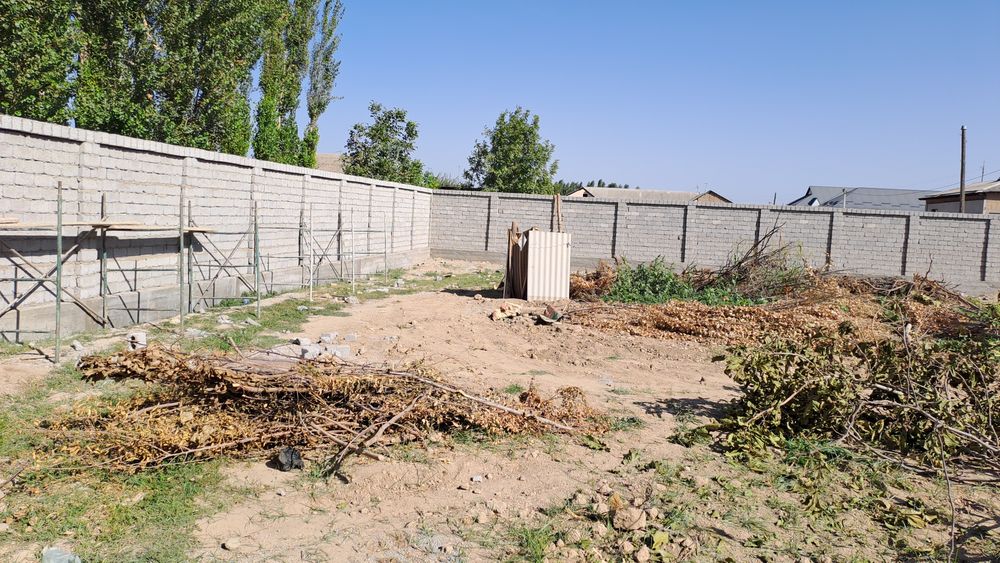 Янгийул, Дархон МФЙда 16 сотик ер участкаси сотилади, М39 йули 2 км