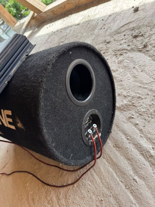 subwoofer alpine + statie