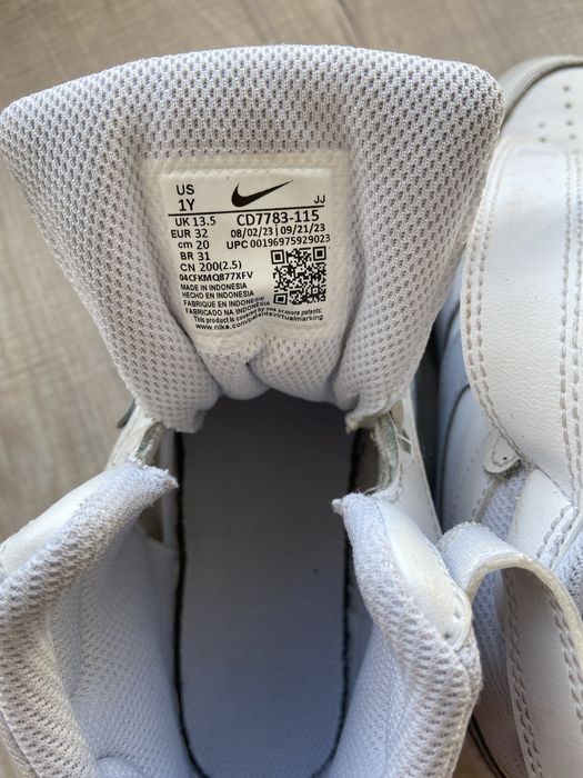 Nike маратонки номер -32